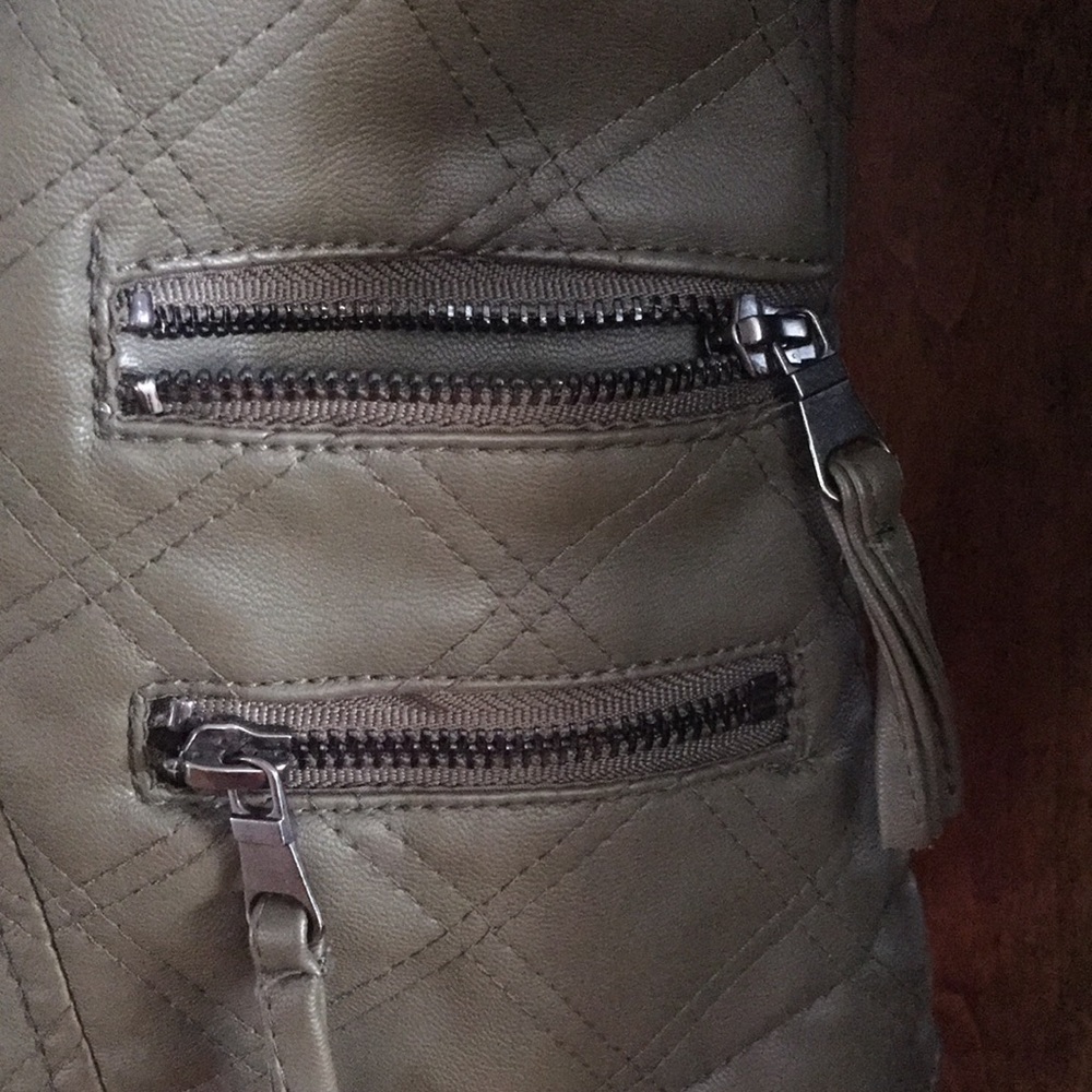 Jacket - Picture 4 of 7